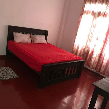 Everest Rooms Piliyandala Exterior photo